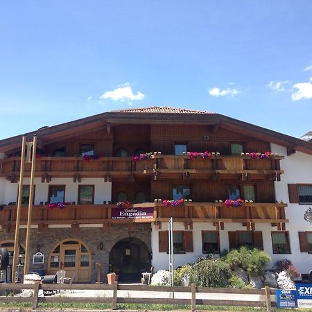 Landhaus Engadin Nauders Kültér fotó