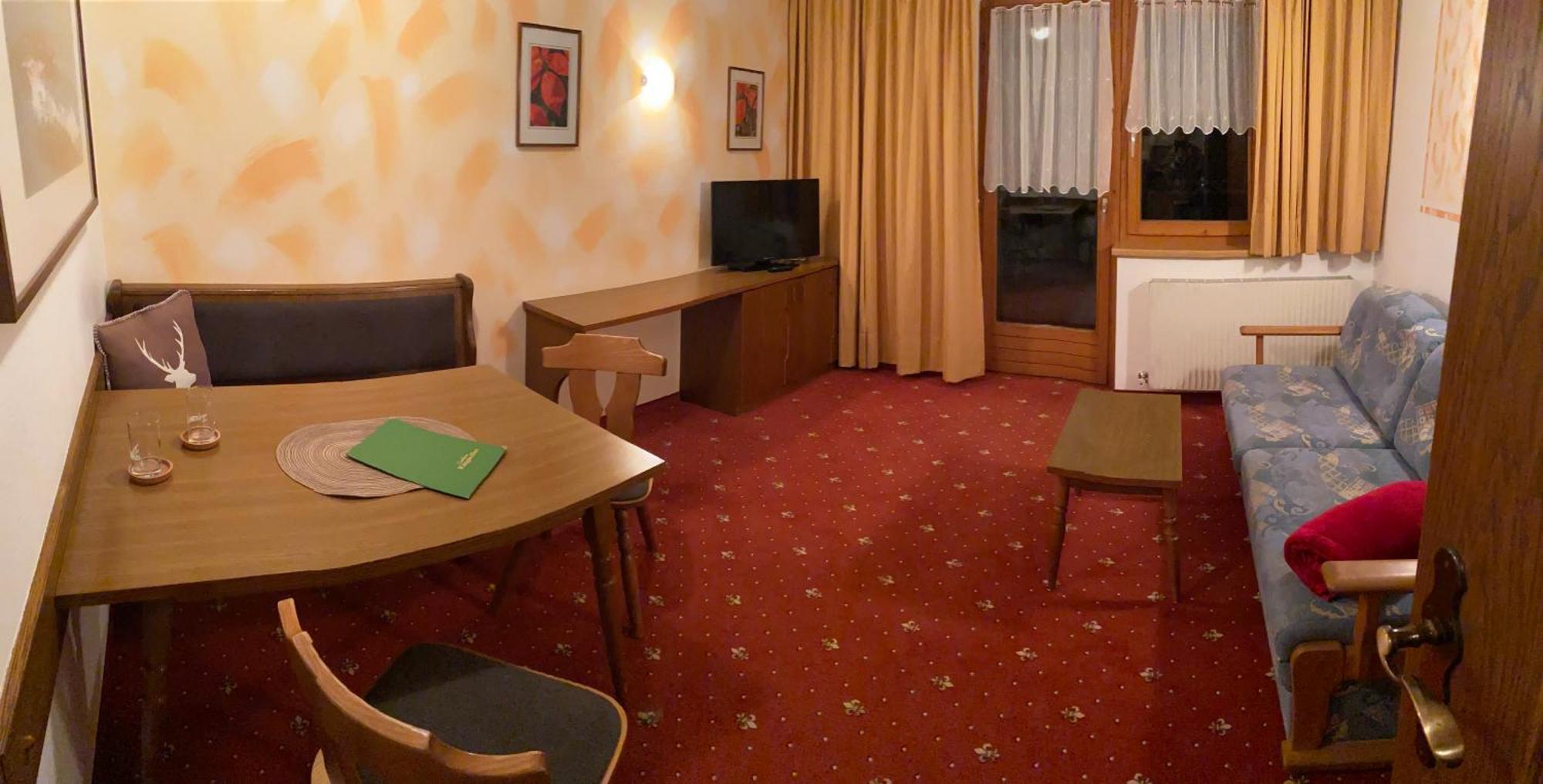 Landhaus Engadin Nauders Kültér fotó